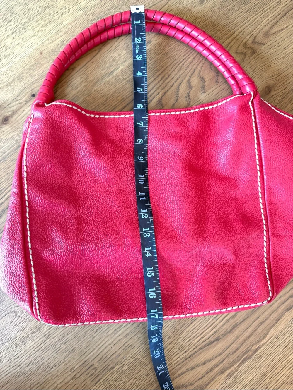Plinio Visona Red Pebbled Leather Slouchy Hobo Shoulder Bag OS